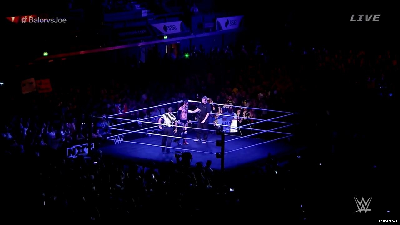 WWE_NXT_TakeOver_London_2015-12-16_720p_H264_AVCHD-SC-SDH_Part_2_mp4_003501574.jpg