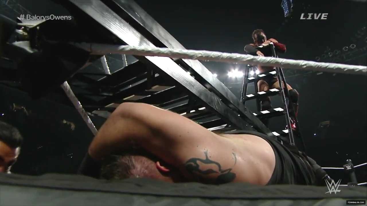 WWE_NXT_Takeover_Brooklyn_720p_HDTV_Network_x264-Kller9_mp4_20150823_125418_327.jpg