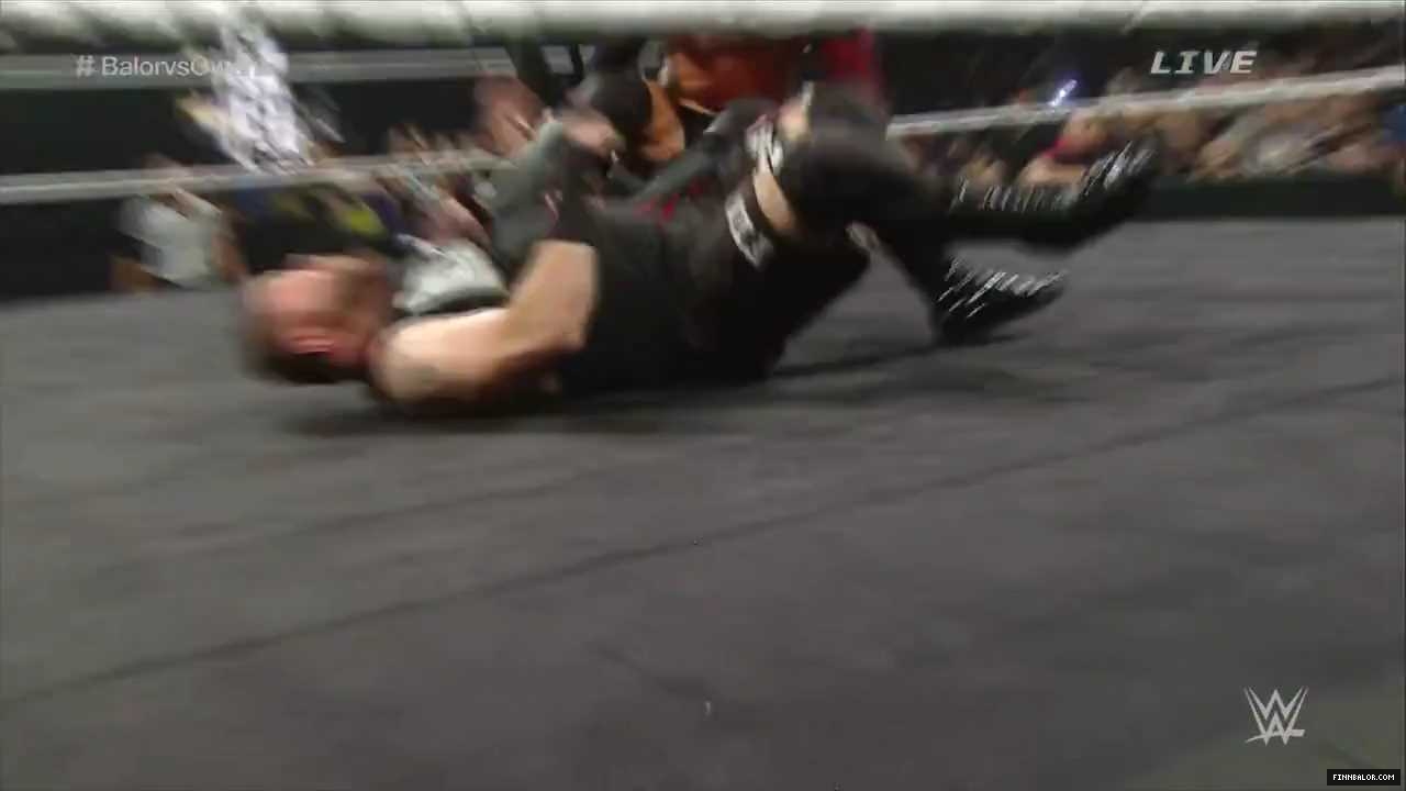 WWE_NXT_Takeover_Brooklyn_720p_HDTV_Network_x264-Kller9_mp4_20150823_125515_962.jpg