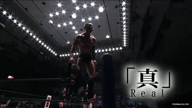 20__Prince_Devitt_vs__Kazuchika_Okada_-_NJPW_Kizuna_Road_Akita_5B20_07_121.jpg