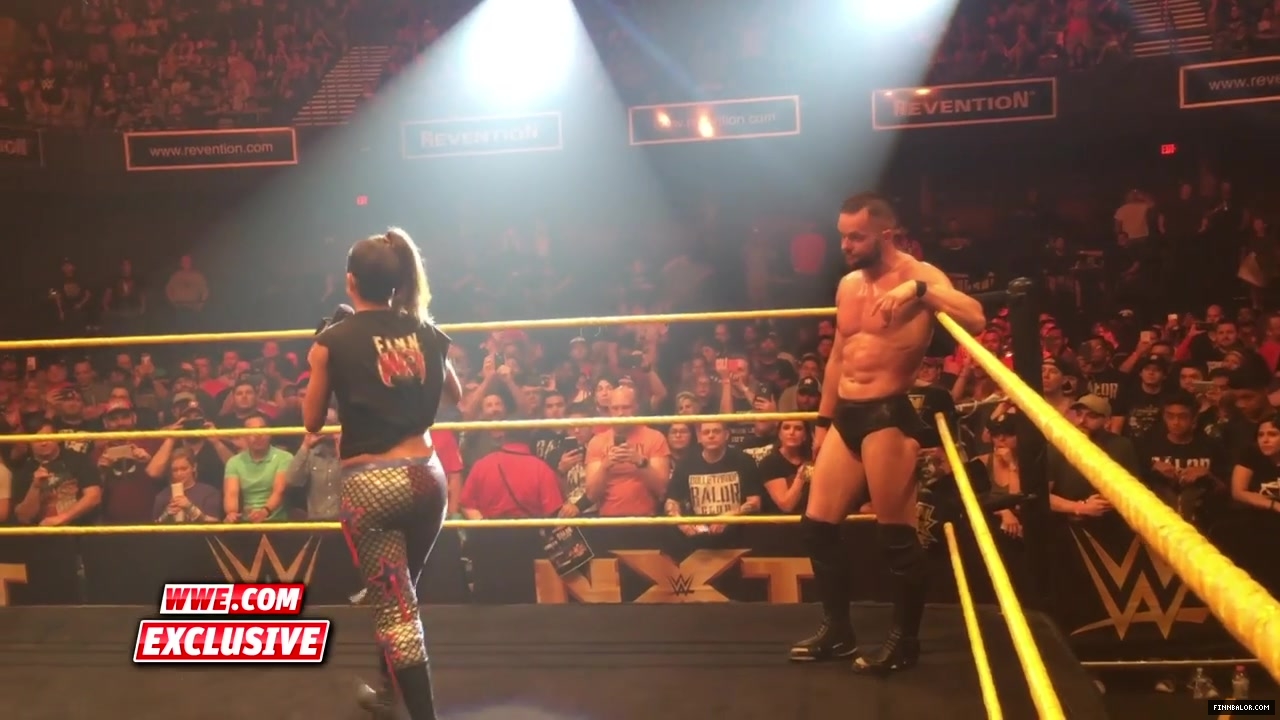Finn_Balor_says_goodbye_to_NXT-_NXT_Exclusive2C_August_12C_2016_024.jpg