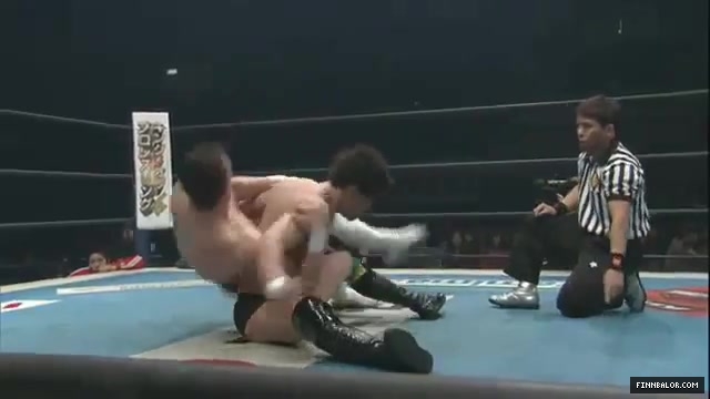 Prince_Devitt_vs__Ryusuke_Taguchi_NJPW_The_New_Beginning_10_02_248.jpg
