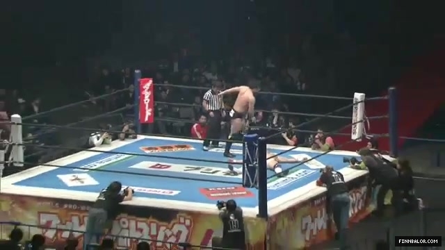 Prince_Devitt_vs__Ryusuke_Taguchi_NJPW_The_New_Beginning_10_02_364.jpg