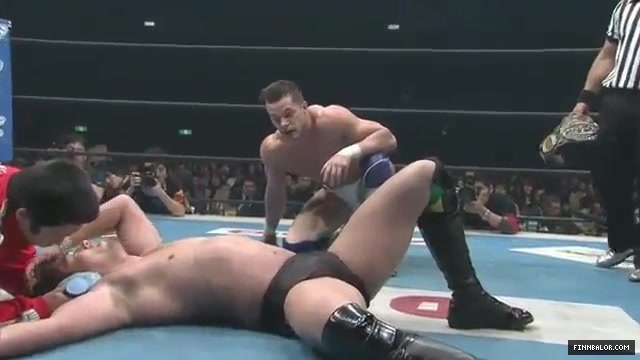 Prince_Devitt_vs__Ryusuke_Taguchi_NJPW_The_New_Beginning_10_02_548.jpg