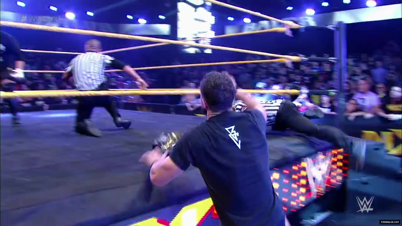 WWE_NXT_2015_11_11_720p_WEBRip_h264-WD_3114.jpg