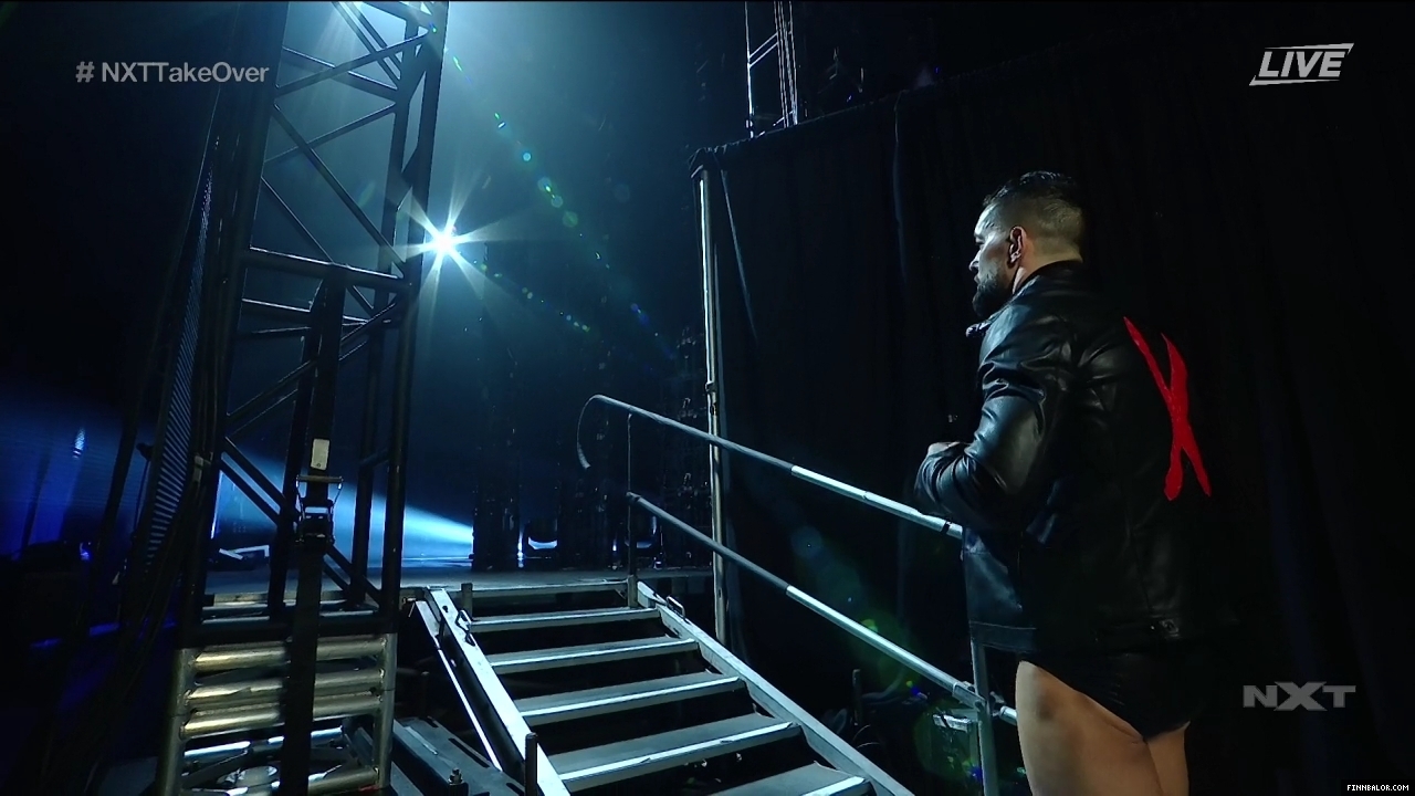 WWE_NXT_TakeOver_Vengeance_Day_2021_720p_WEB_h264-HEEL_mp40020.jpg