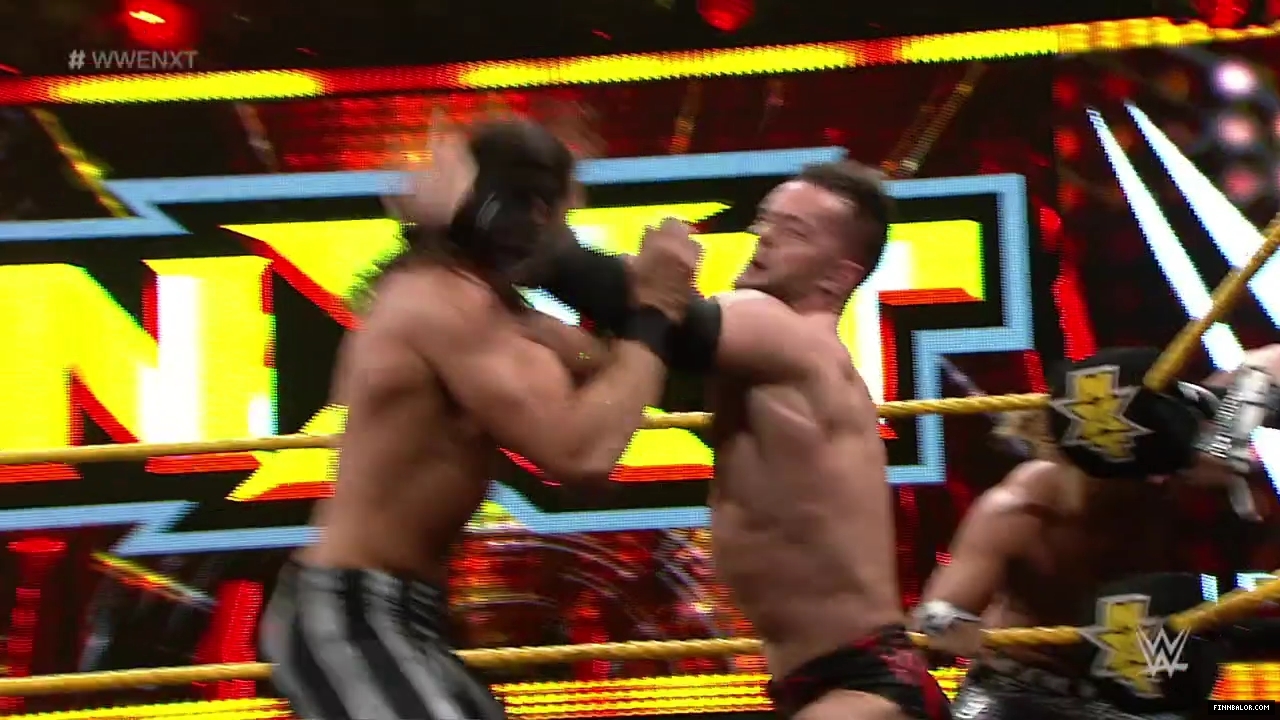 WWE_NXT_2015_05_13_WEB-DL_4500k_x264-WD_mp4_002597598.jpg
