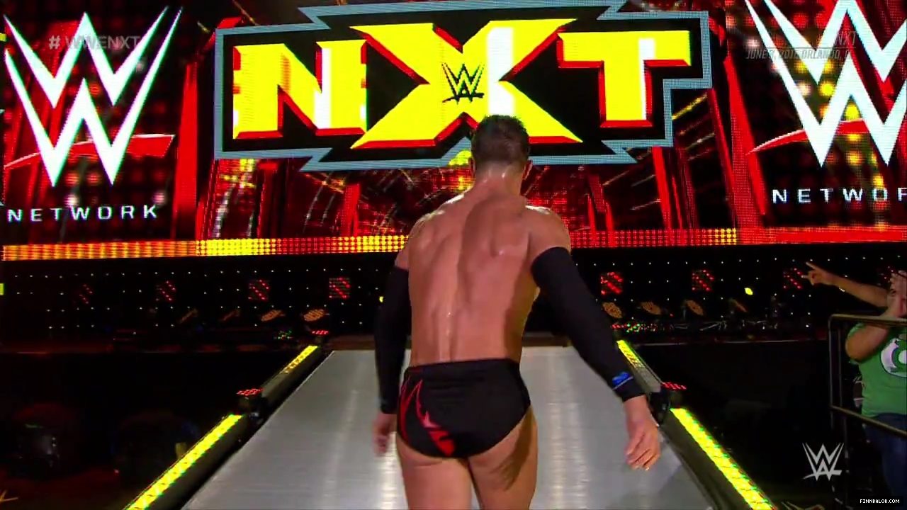 WWE_NXT_2015_06_03_WEB-DL_4500k_x264-WD_mp4_003549003.jpg
