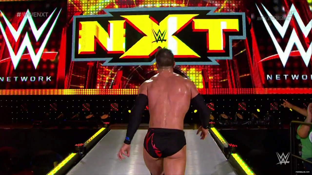 WWE_NXT_2015_06_03_WEB-DL_4500k_x264-WD_mp4_003549477.jpg