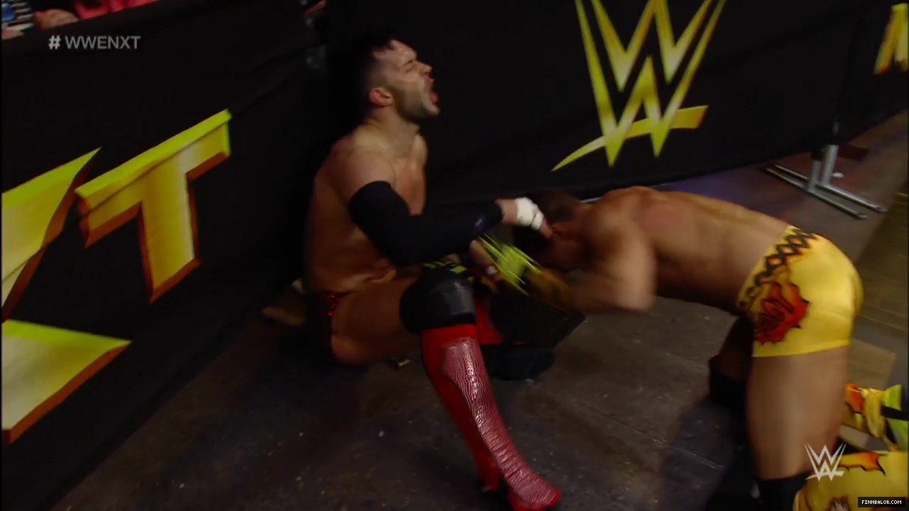 WWE_NXT_2015_01_14_WEB-DL_4500k_x264-WD_mp4_000308636.jpg