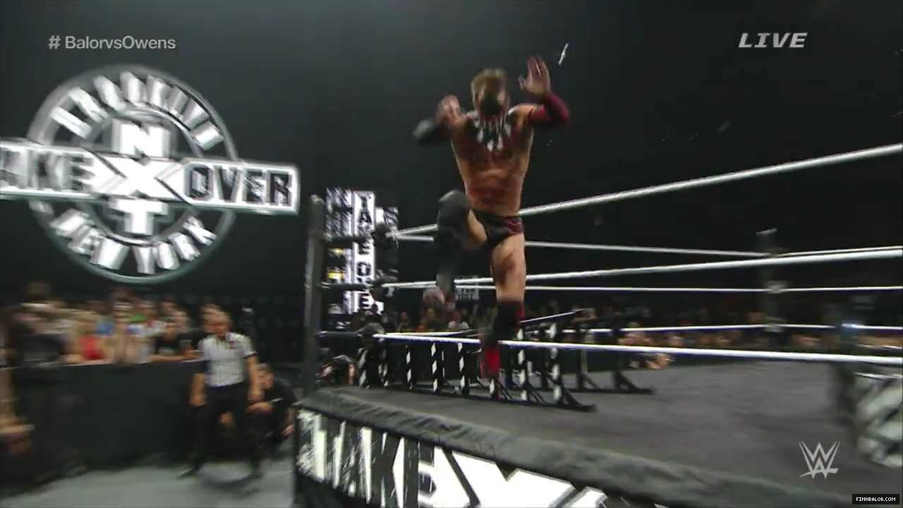 WWE_NXT_Takeover_Brooklyn_720p_HDTV_Network_x264-Kller9_mp4_20150823_125138_900.jpg