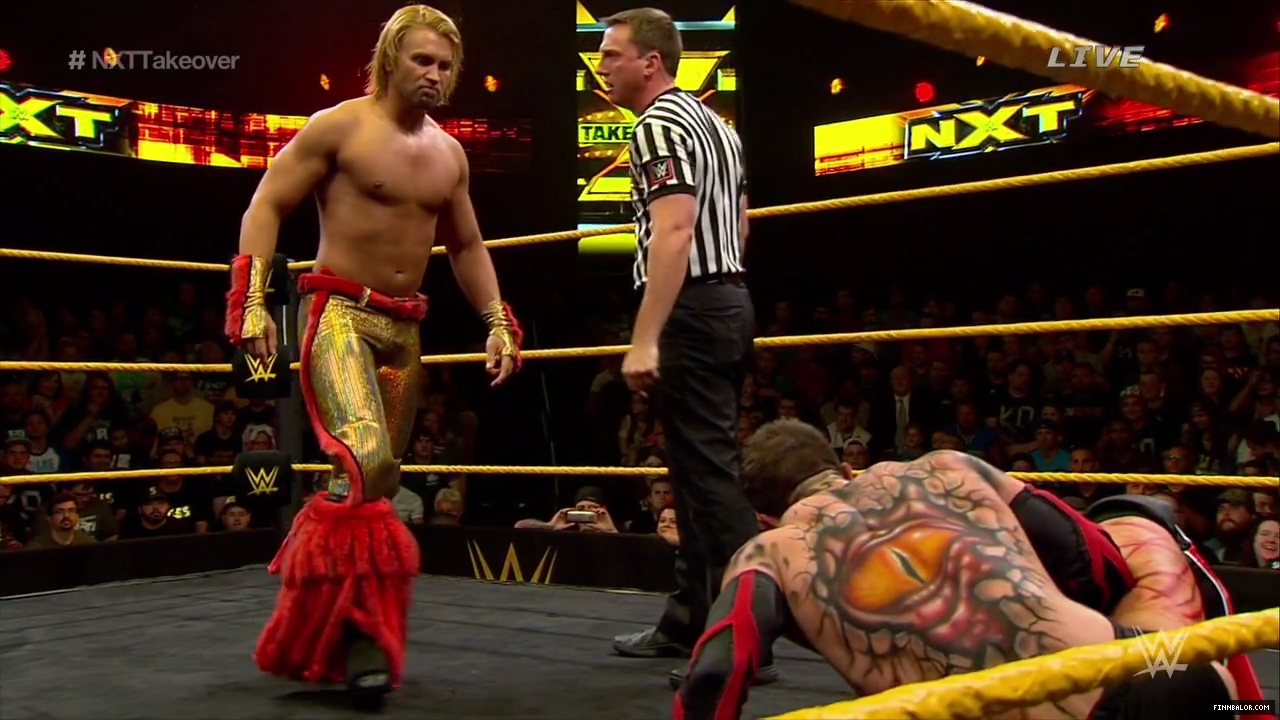 WWE_NXT_Takeover_Unstoppable_WEB-DL_4500k_x264-WD_mp4_000815871.jpg