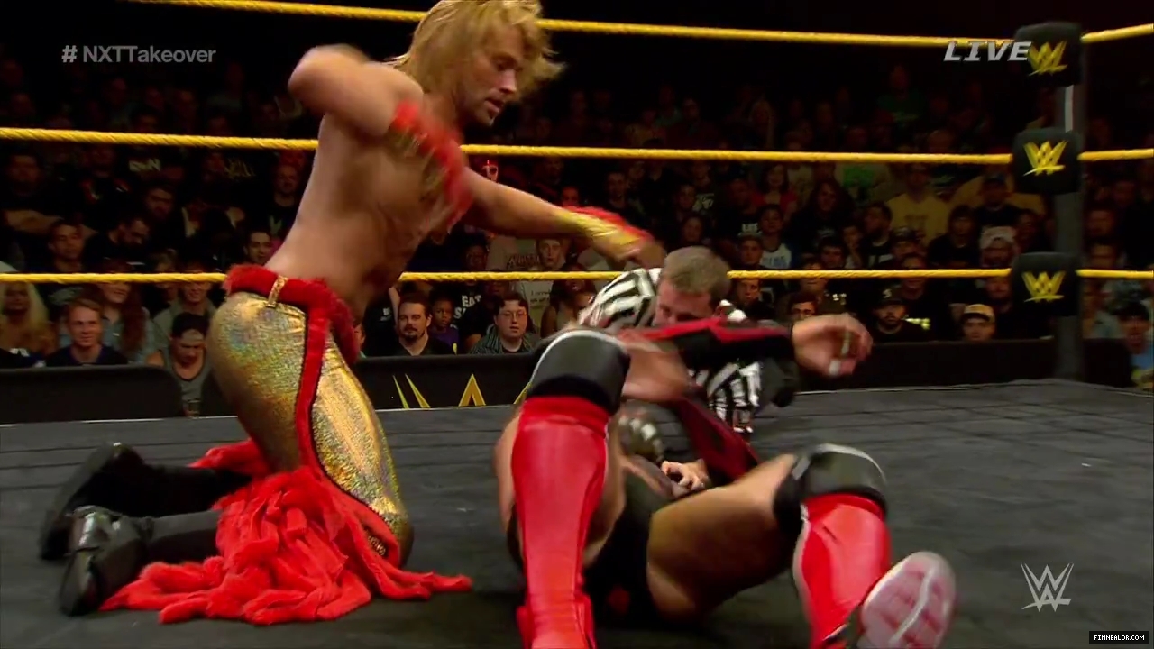WWE_NXT_Takeover_Unstoppable_WEB-DL_4500k_x264-WD_mp4_000885305.jpg
