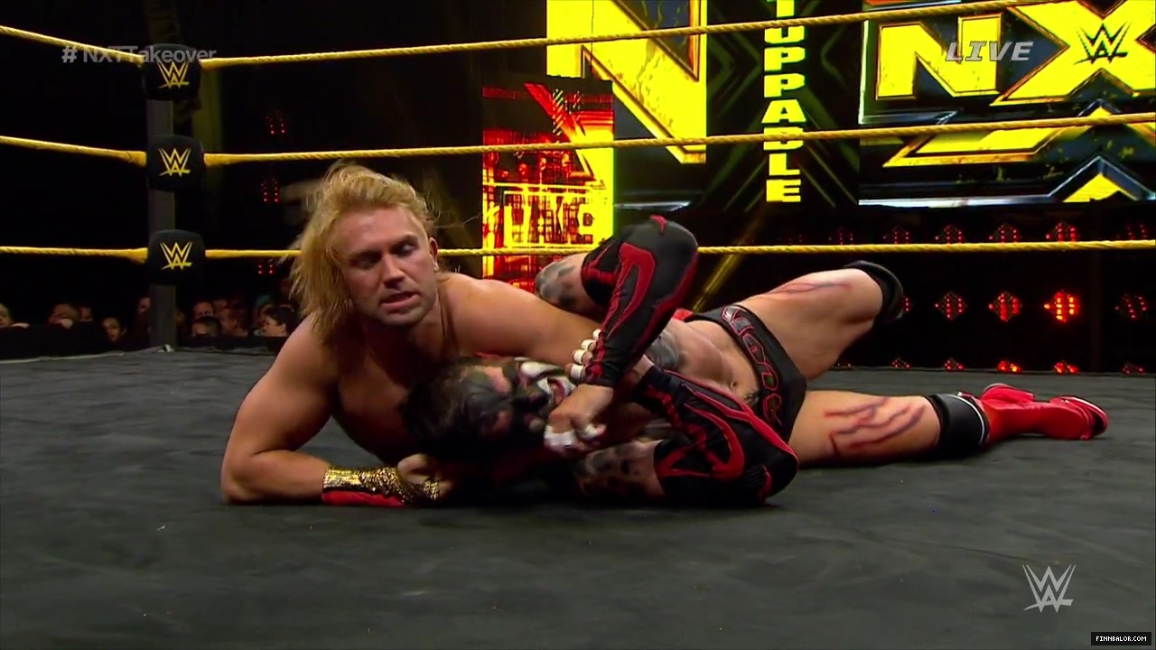WWE_NXT_Takeover_Unstoppable_WEB-DL_4500k_x264-WD_mp4_000892565.jpg