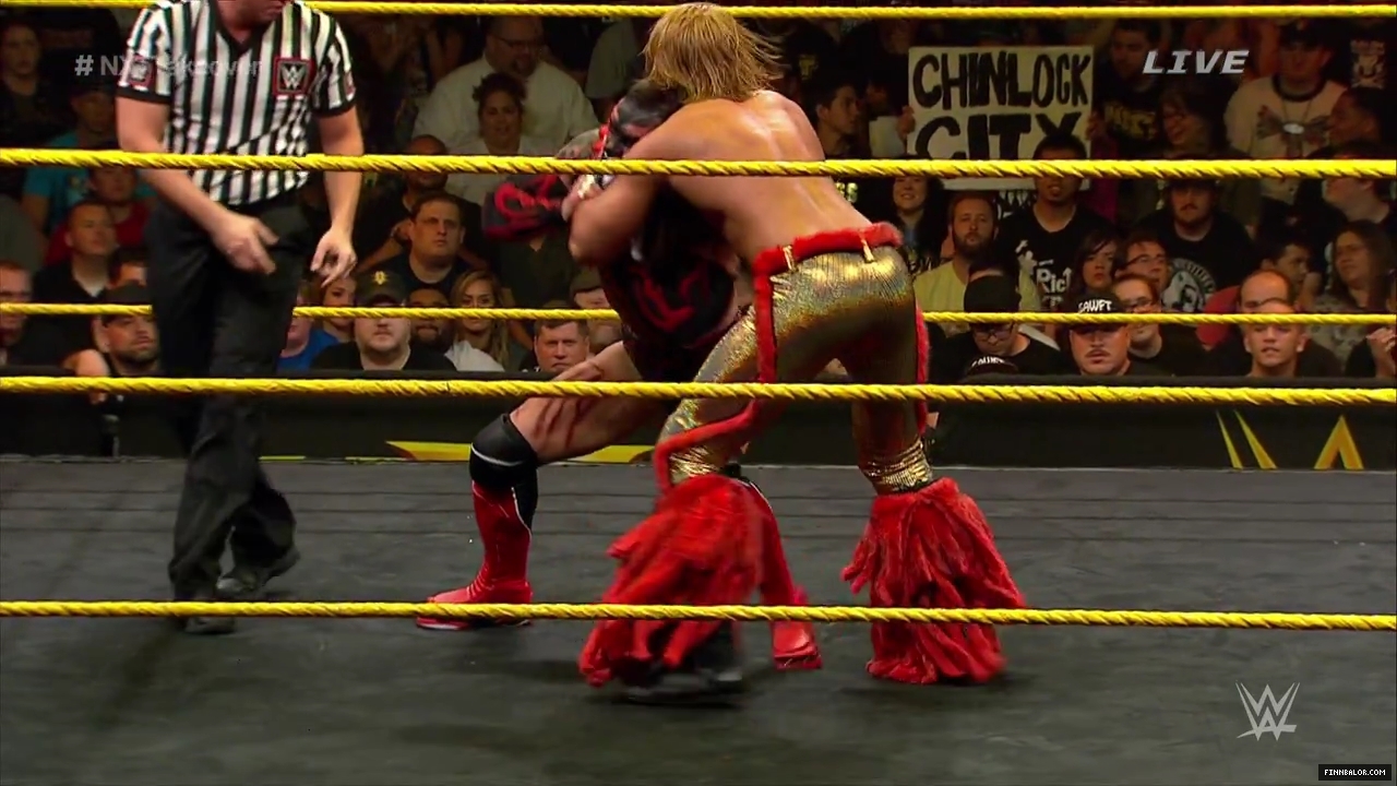 WWE_NXT_Takeover_Unstoppable_WEB-DL_4500k_x264-WD_mp4_000929327.jpg
