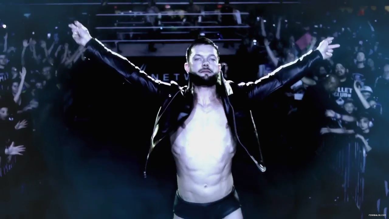 A_special_look_at_the_charismatic_Finn_Balor-_Raw2C_June_122C_2017_mp4_000005850.jpg