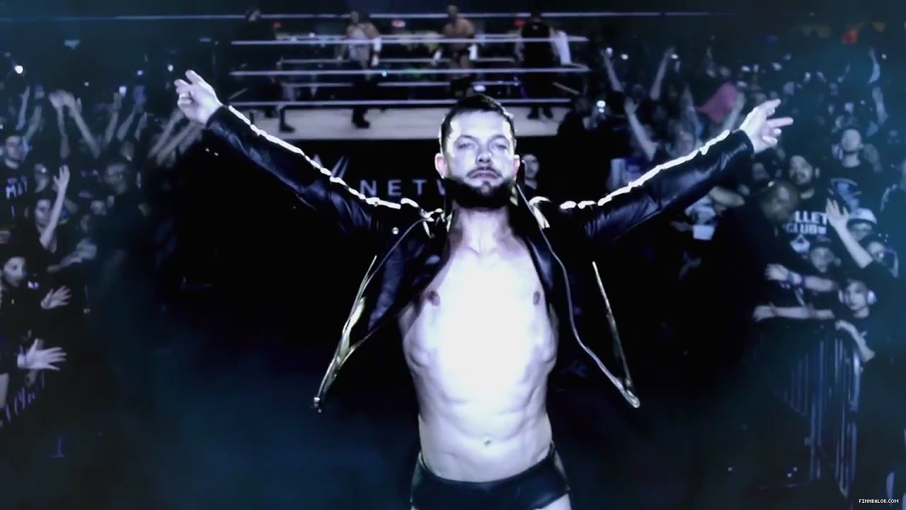 A_special_look_at_the_charismatic_Finn_Balor-_Raw2C_June_122C_2017_mp4_000006134.jpg