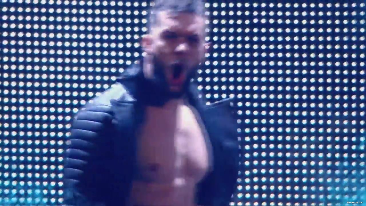 A_special_look_at_the_charismatic_Finn_Balor-_Raw2C_June_122C_2017_mp4_000016840.jpg