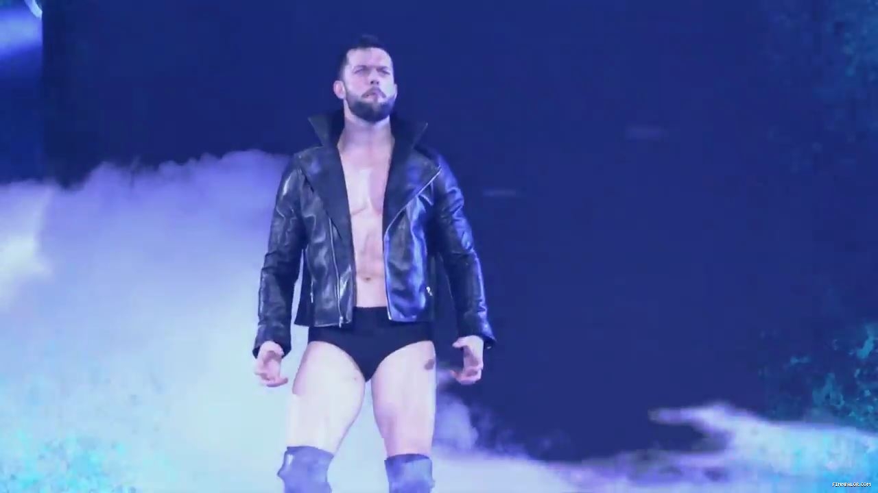 A_special_look_at_the_charismatic_Finn_Balor-_Raw2C_June_122C_2017_mp4_000023035.jpg