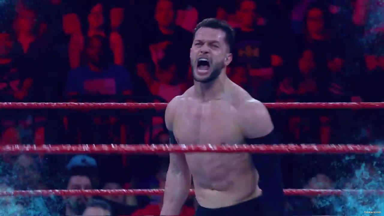A_special_look_at_the_charismatic_Finn_Balor-_Raw2C_June_122C_2017_mp4_000028805.jpg