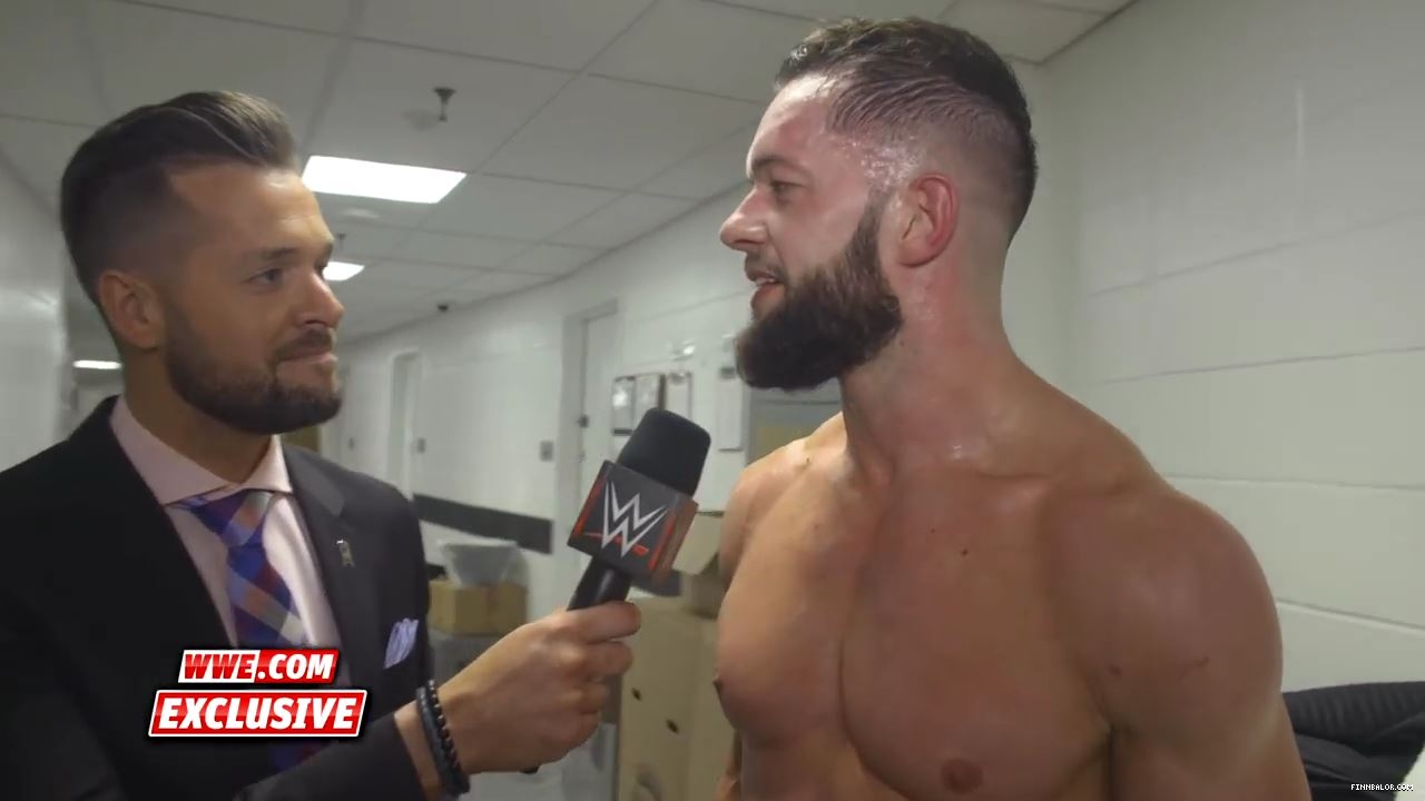 Finn_Balor_is_one_step_closer_to_reclaiming_the_Universal_Title__Raw_Exclusive2C_May_72C_2018_mp4_000006827.jpg