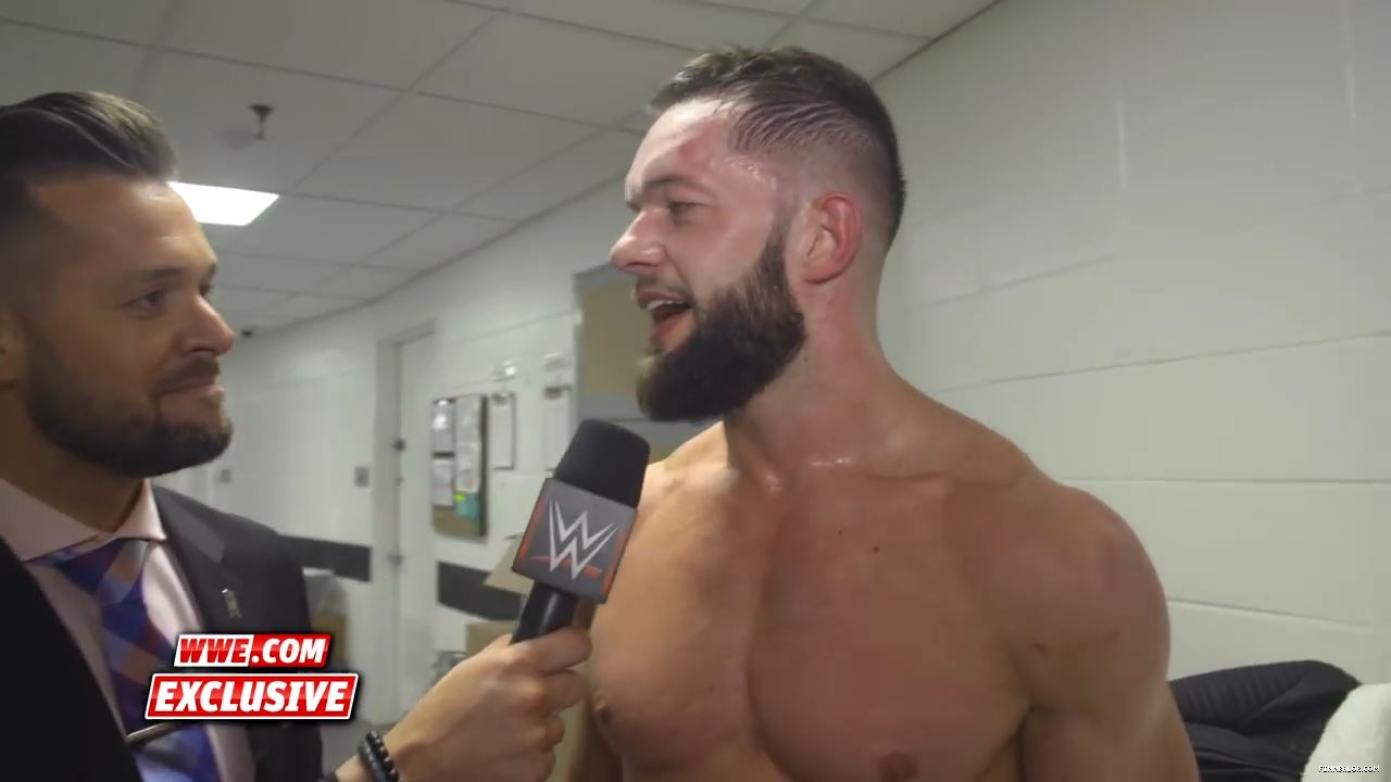 Finn_Balor_is_one_step_closer_to_reclaiming_the_Universal_Title__Raw_Exclusive2C_May_72C_2018_mp4_000007218.jpg