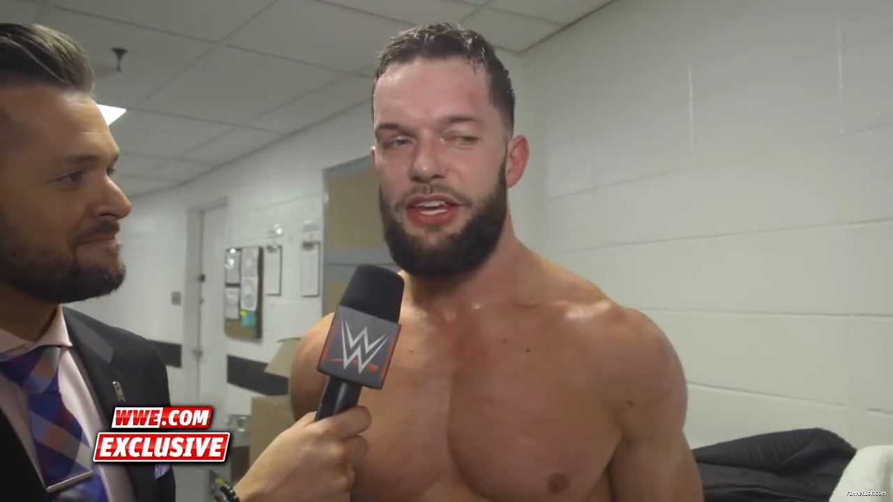 Finn_Balor_is_one_step_closer_to_reclaiming_the_Universal_Title__Raw_Exclusive2C_May_72C_2018_mp4_000007605.jpg