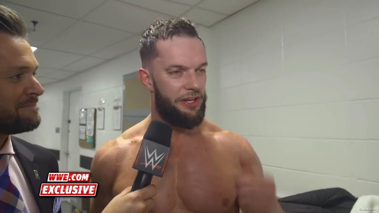 Finn_Balor_is_one_step_closer_to_reclaiming_the_Universal_Title__Raw_Exclusive2C_May_72C_2018_mp4_000007980.jpg