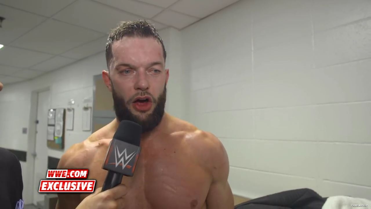 Finn_Balor_is_one_step_closer_to_reclaiming_the_Universal_Title__Raw_Exclusive2C_May_72C_2018_mp4_000011921.jpg