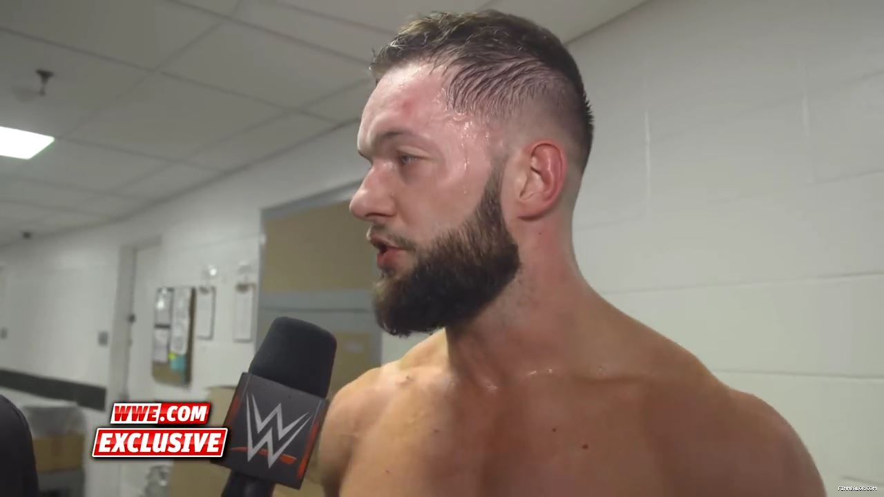 Finn_Balor_is_one_step_closer_to_reclaiming_the_Universal_Title__Raw_Exclusive2C_May_72C_2018_mp4_000018654.jpg