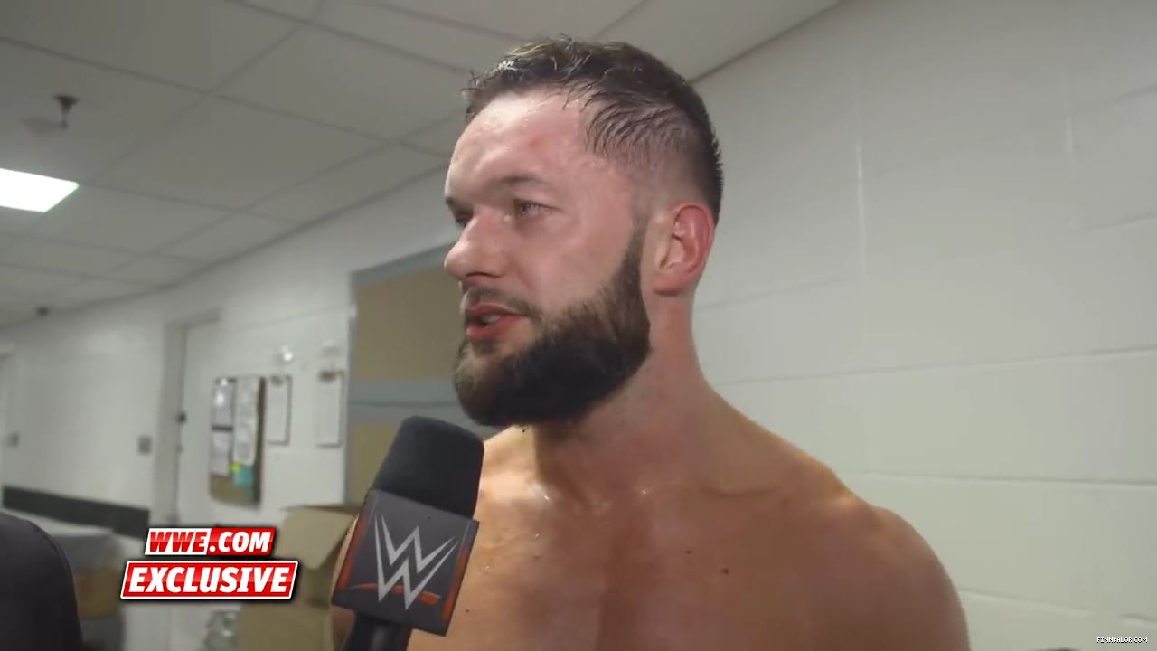 Finn_Balor_is_one_step_closer_to_reclaiming_the_Universal_Title__Raw_Exclusive2C_May_72C_2018_mp4_000020961.jpg