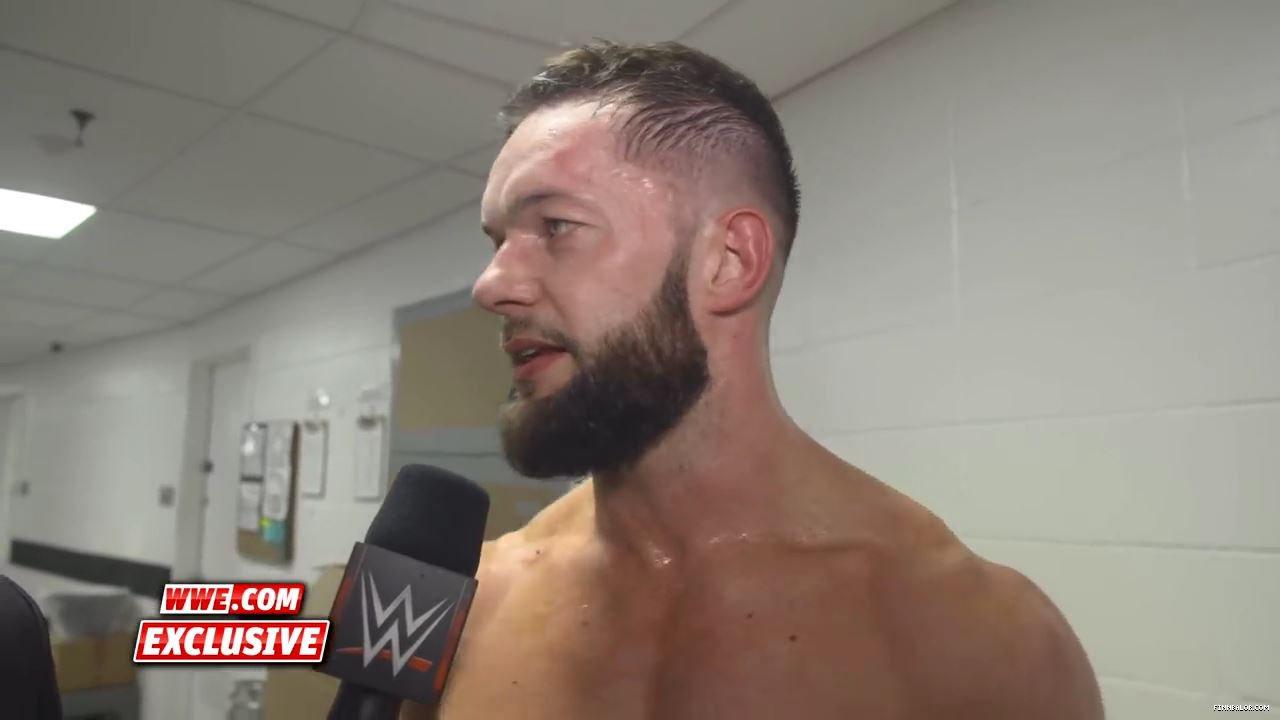Finn_Balor_is_one_step_closer_to_reclaiming_the_Universal_Title__Raw_Exclusive2C_May_72C_2018_mp4_000024629.jpg