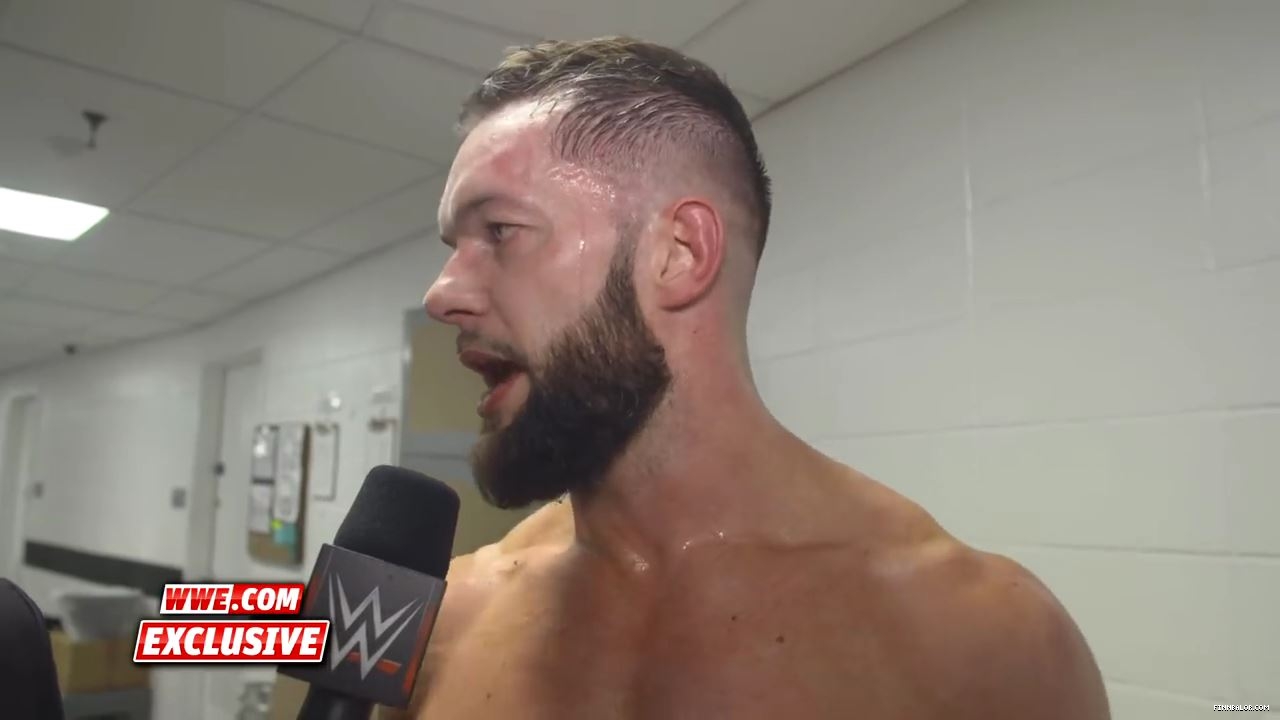 Finn_Balor_is_one_step_closer_to_reclaiming_the_Universal_Title__Raw_Exclusive2C_May_72C_2018_mp4_000032692.jpg