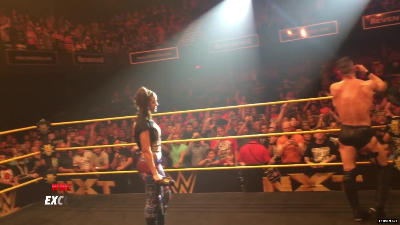 Finn_Balor_says_goodbye_to_NXT-_NXT_Exclusive2C_August_12C_2016_005.jpg