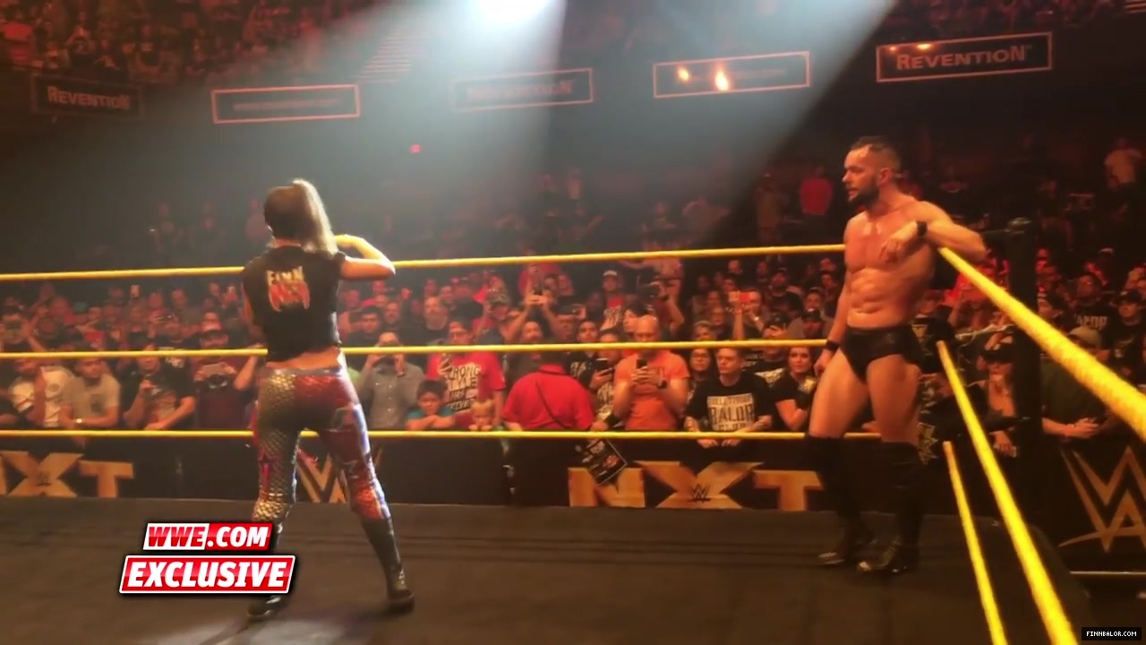 Finn_Balor_says_goodbye_to_NXT-_NXT_Exclusive2C_August_12C_2016_025.jpg