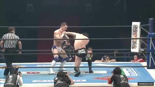 Prince_Devitt_vs__Ryusuke_Taguchi_NJPW_The_New_Beginning_10_02_127.jpg