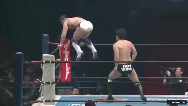 Prince_Devitt_vs__Ryusuke_Taguchi_NJPW_The_New_Beginning_10_02_316.jpg