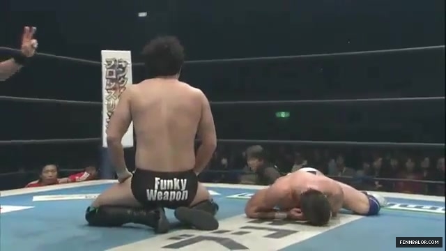 Prince_Devitt_vs__Ryusuke_Taguchi_NJPW_The_New_Beginning_10_02_372.jpg