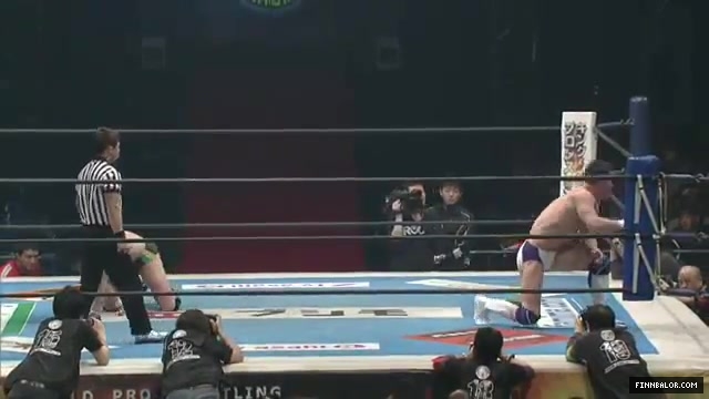 Prince_Devitt_vs__Ryusuke_Taguchi_NJPW_The_New_Beginning_10_02_401.jpg