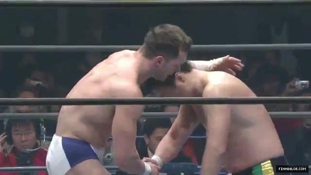 Prince_Devitt_vs__Ryusuke_Taguchi_NJPW_The_New_Beginning_10_02_560.jpg