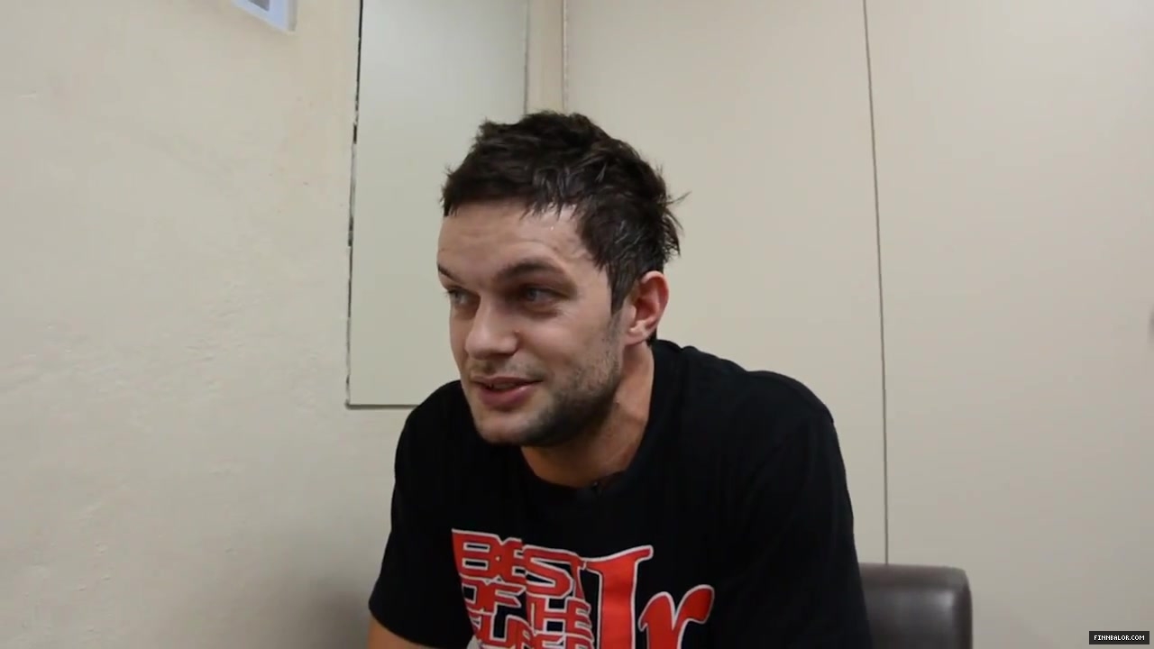 WWE_FINN_BALOR_RARE_2011_interview_NJPW_044.jpg