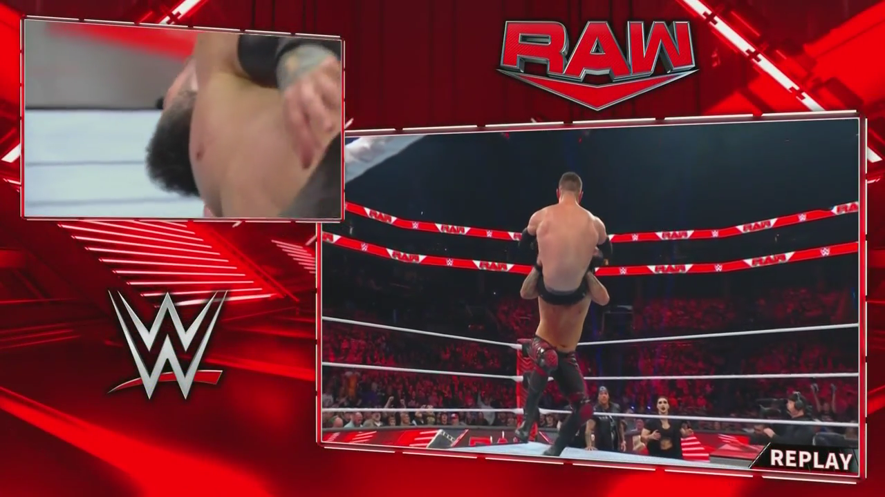 WWE_Monday_Night_Raw_2022_10_24_720p_HDTV_x264-NWCHD_mp4_000974807.png