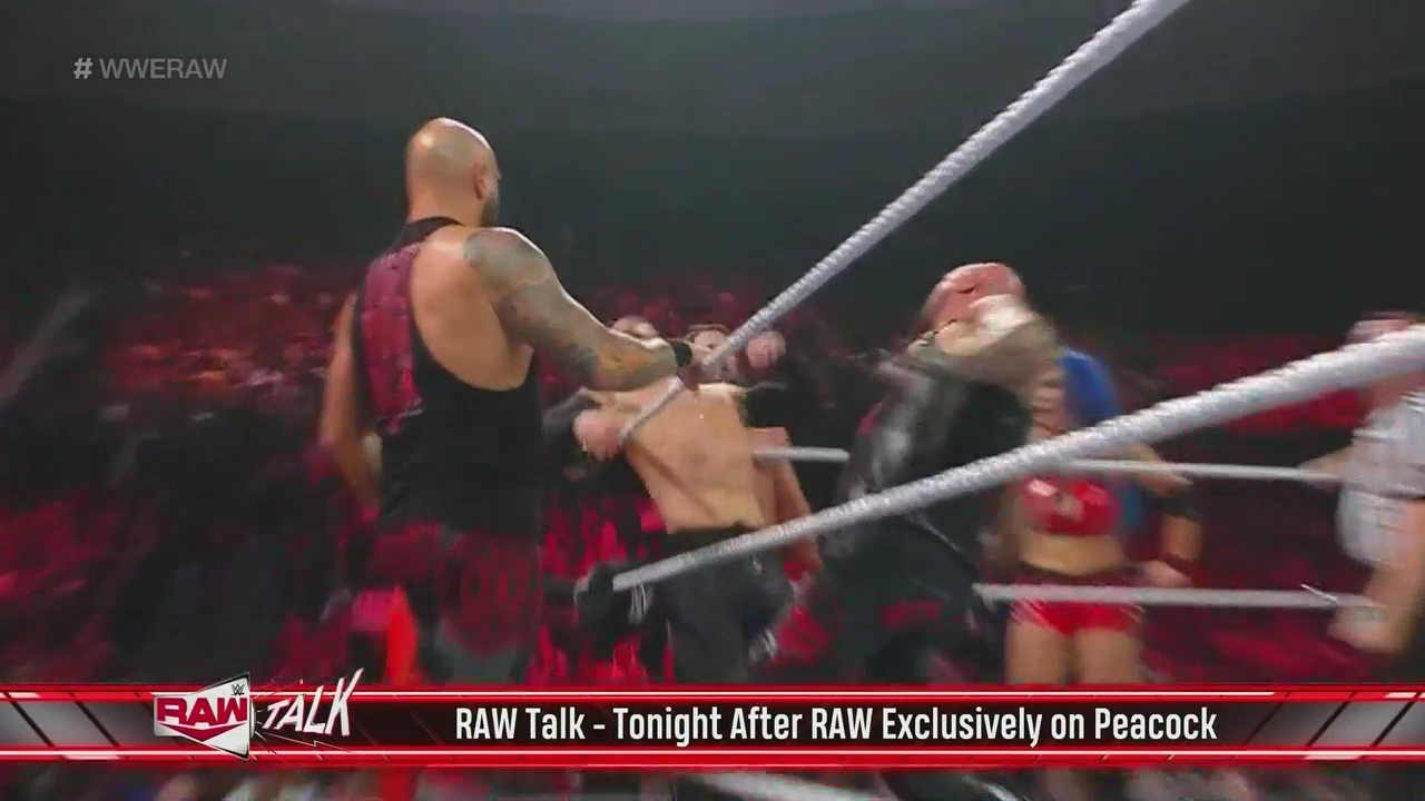 WWE_Monday_Night_Raw_2022_11_28_720p_HDTV_x264-NWCHD_mp4_001670524.png