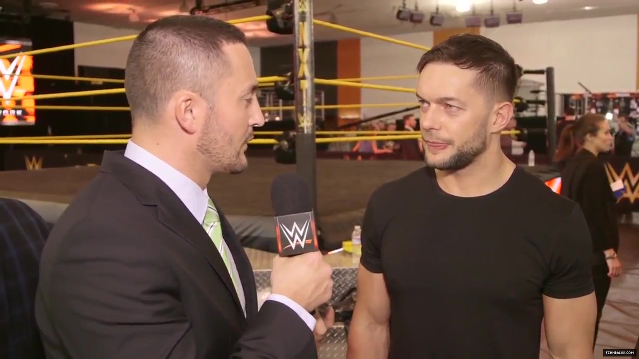 Finn_Balor_im_Interview_mit_Sebastian_Hackl__WWE_hautnah_-_WrestleMania_31_022.jpg