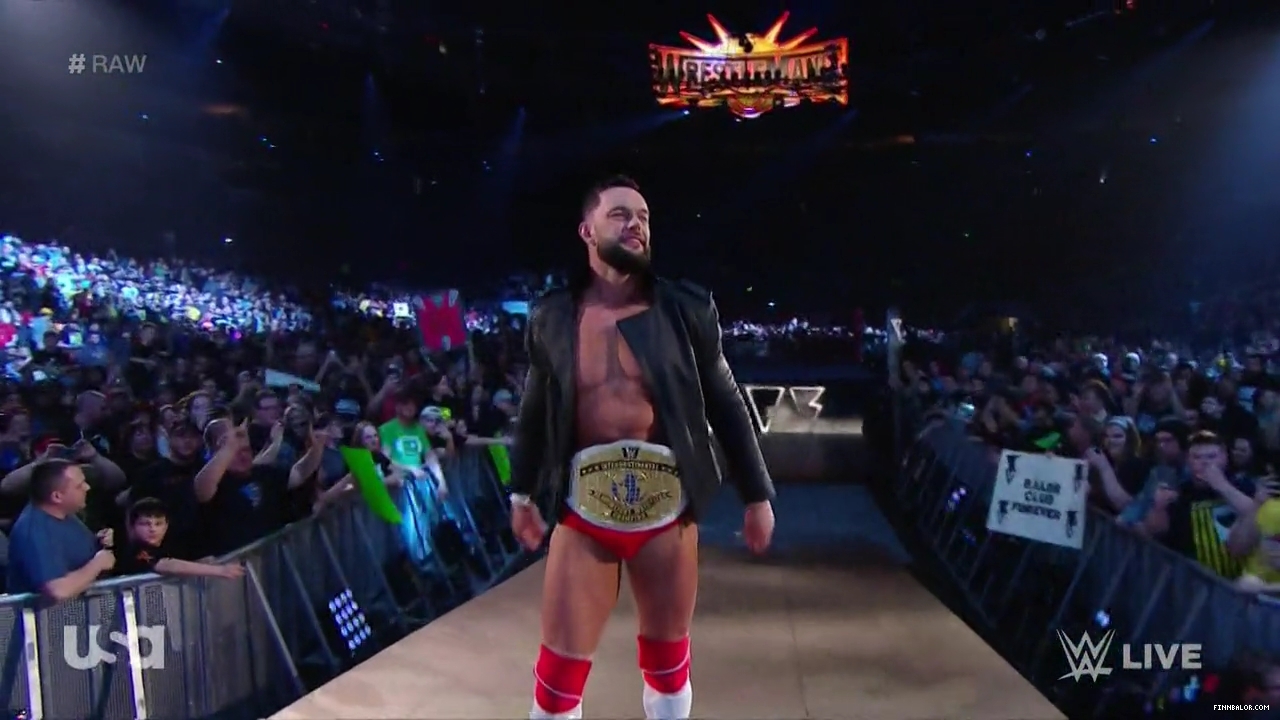WWE_Monday_Night_RAW_2019_03_11_720p_HDTV_x264-KYR_mkv1802.jpg