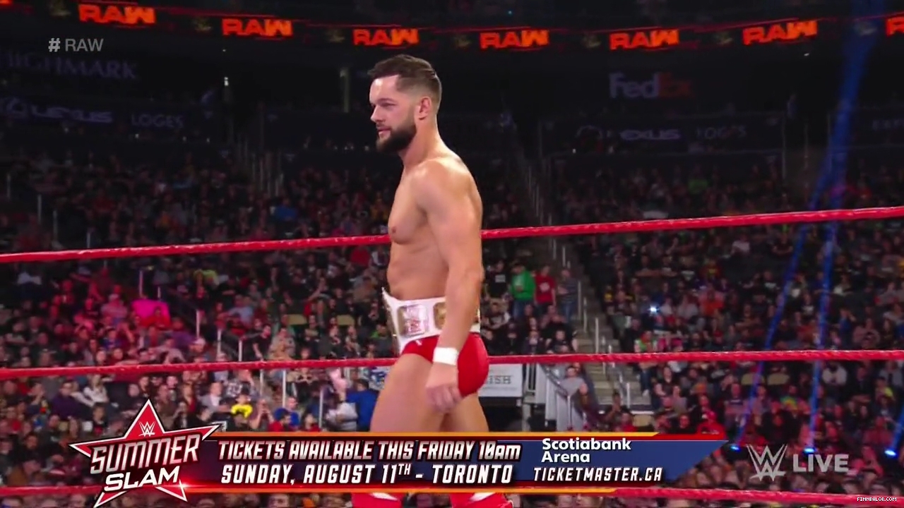 WWE_Monday_Night_RAW_2019_03_11_720p_HDTV_x264-KYR_mkv1977.jpg