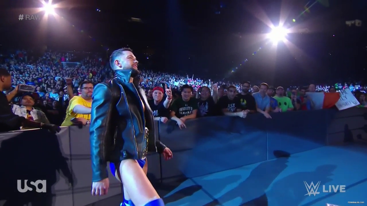 WWE_Monday_Night_Raw_2019_04_08_720p_HDTV_x264-NWCHD_mp42213.jpg