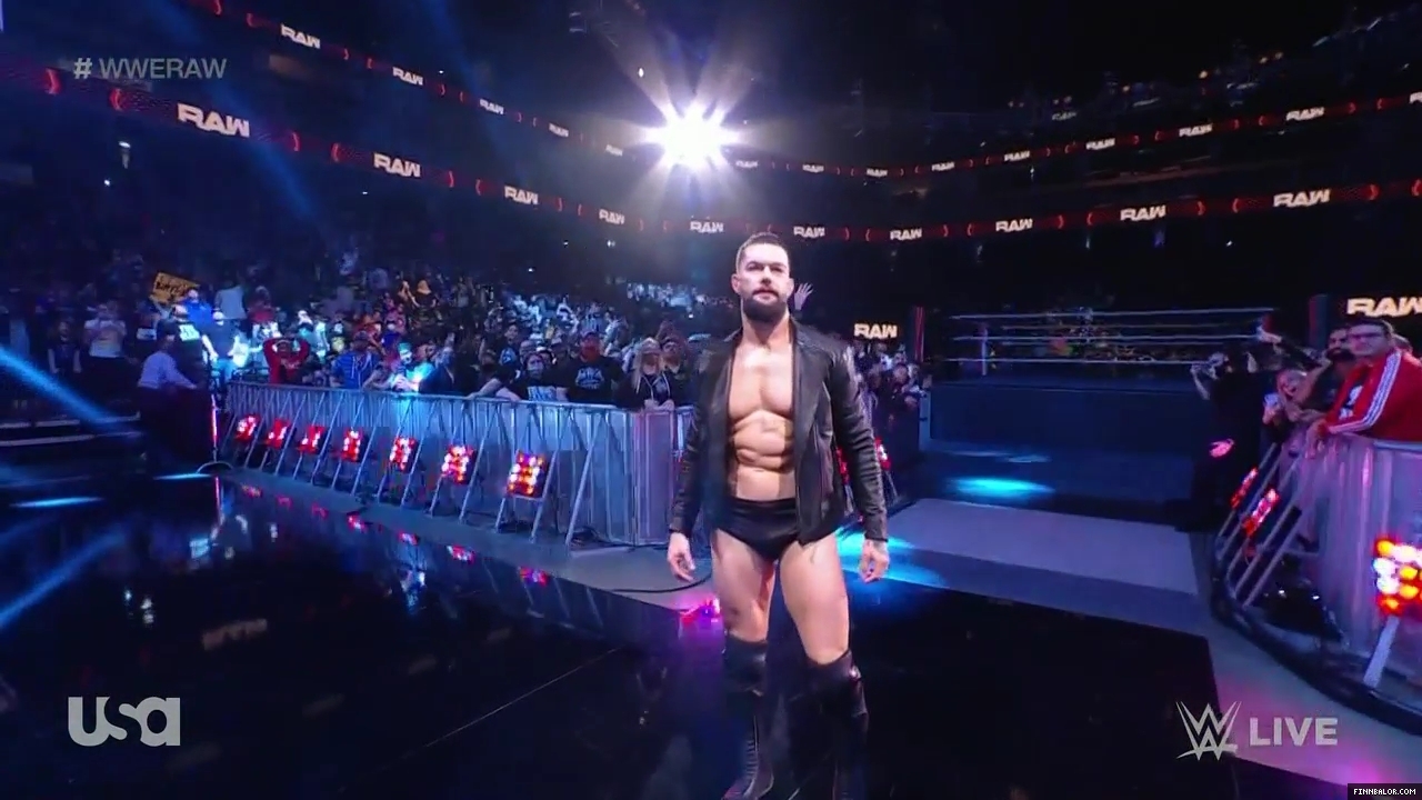 WWE_Monday_Night_Raw_2021_10_18_720p_HDTV_x264-NWCHD_mp40042.jpg