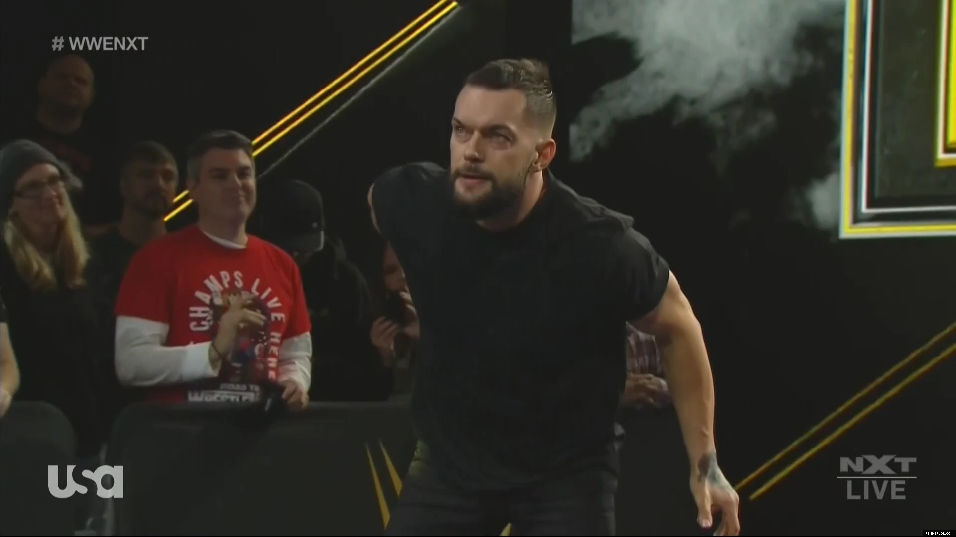 WWE_NXT_2019_12_04_1080p_HDTV-WH_mp41353.jpg