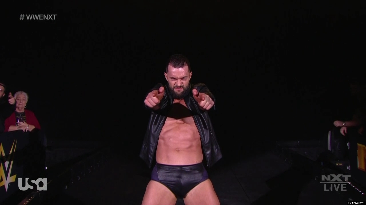WWE_NXT_2019_12_11_USAN_720p_WEB_h264-HEEL_mp41316.jpg